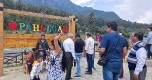 Tourists Return to Pahalgam