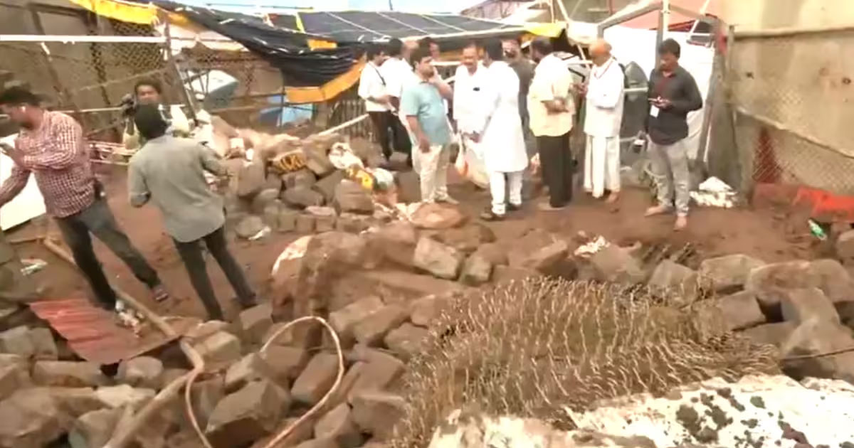 Visakhapatnam temple collapse