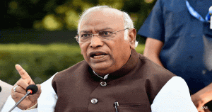 kharge protest against BJP