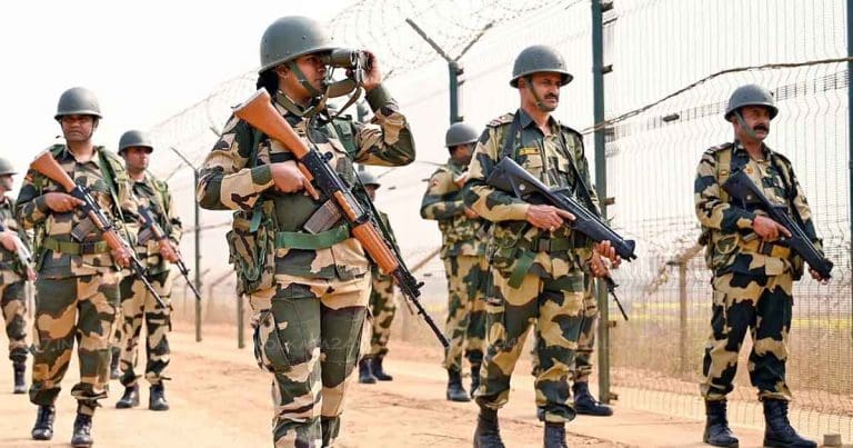 BSF arrests Pakistani Ranger
