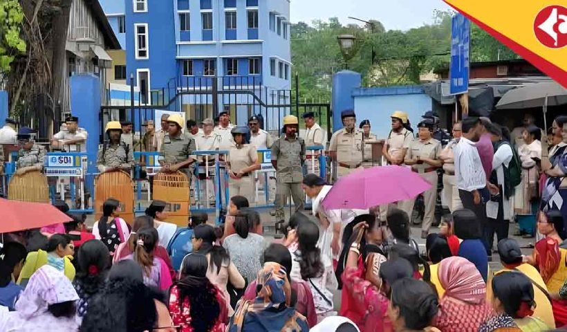 Nabanna March Unstoppable Despite Rain, Protesters Wear Prison Uniforms in Unique Demonstration