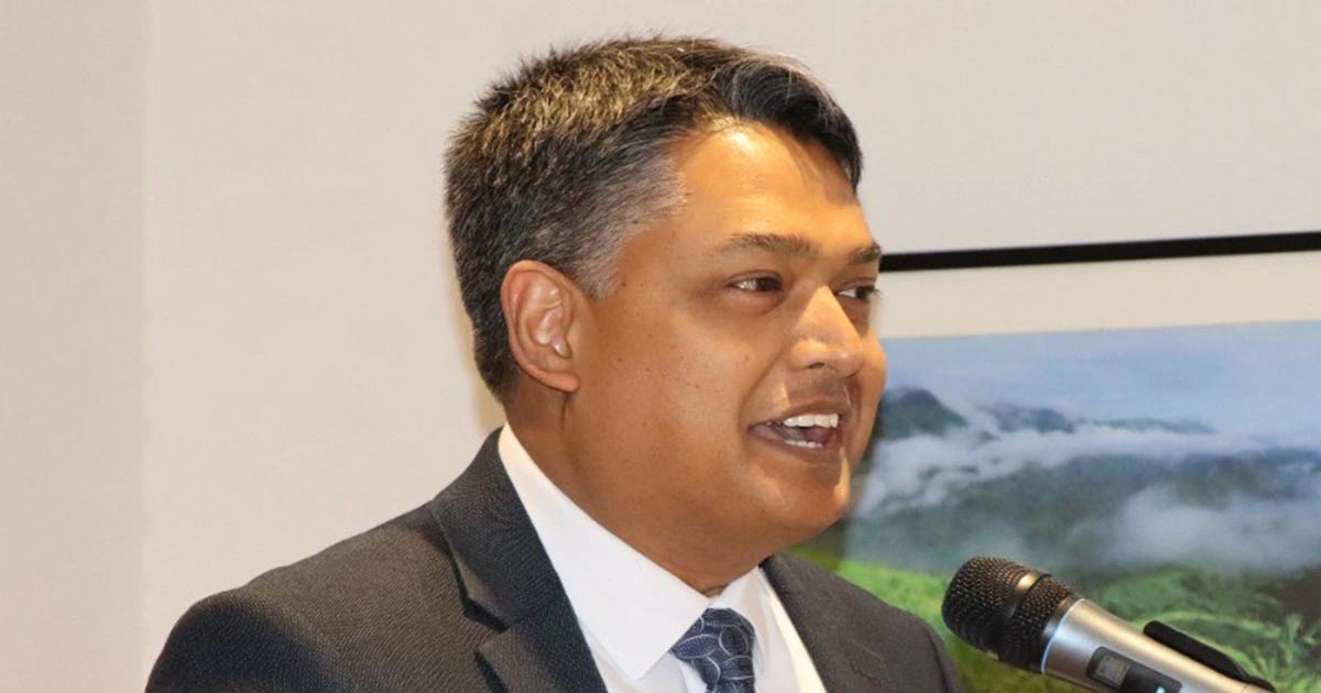 bangladesh eam sent back to dhaka