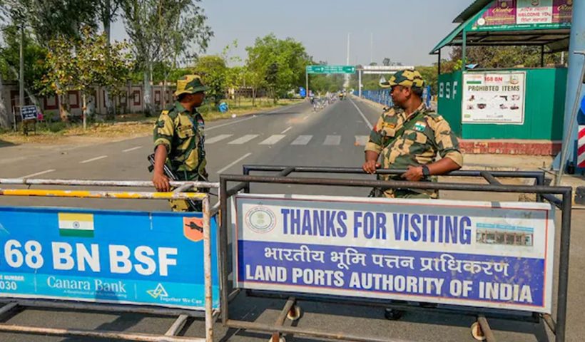 India bans Pakistan imports