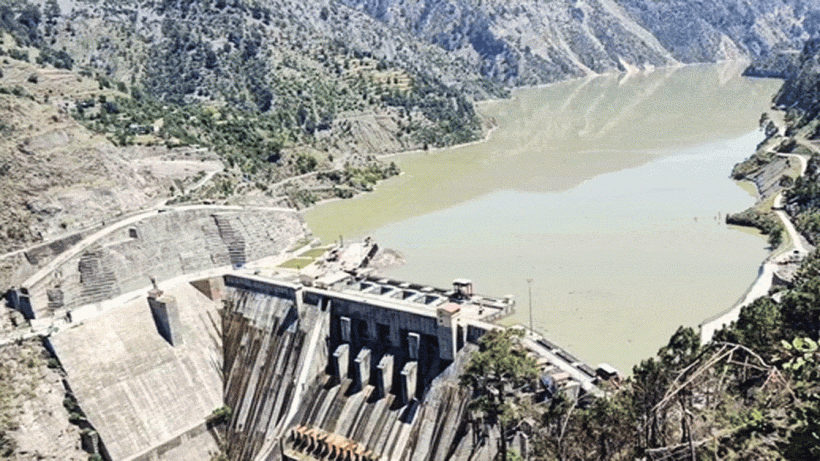 chenab rivar water close to pakistan