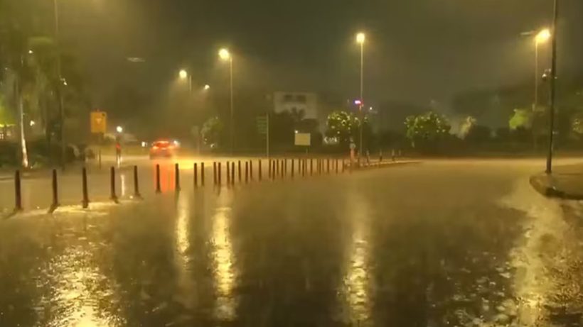 delhi storm rain hailstorm