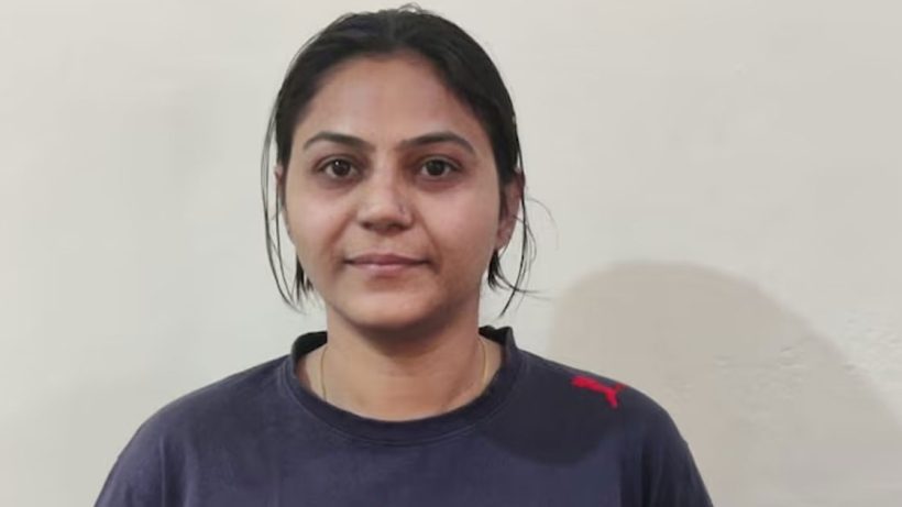 6 arrested spying for Pakistan
