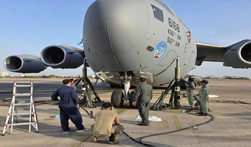 india us try to fly airplane
