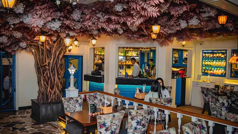 Top 5 Instagrammable Cafes in Kolkata to Visit in 2025"