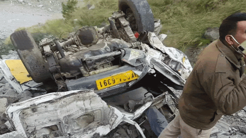 jammu-kashmir accedent of army car