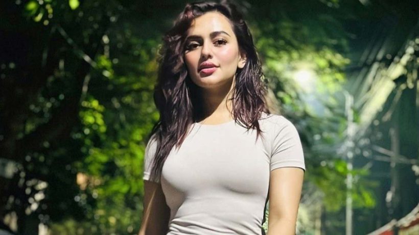 bangladeshi actress arrested