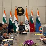 Latest News রাজনাথের দৃপ্ত হাসি, তিন বাহিনীর আত্মবিশ্বাসে স্পষ্ট— পাকিস্তানকে গুঁড়িয়ে দিচ্ছে ভারত