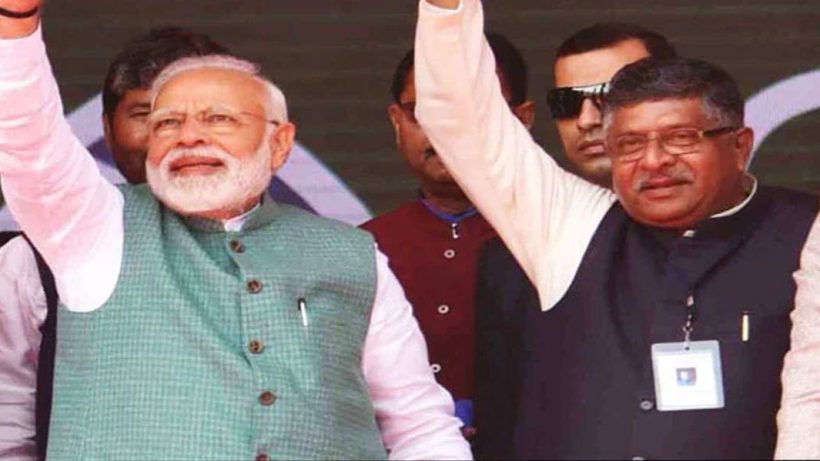 ravi-shankar praises modi