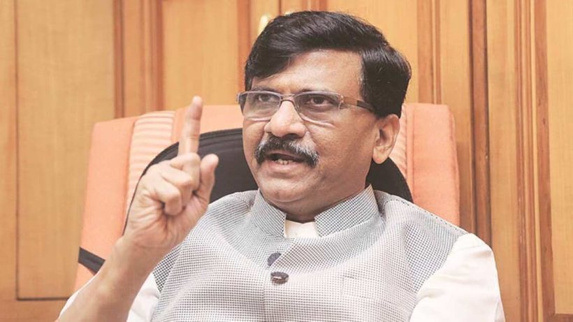 shiv-sena leaders mocks delegations