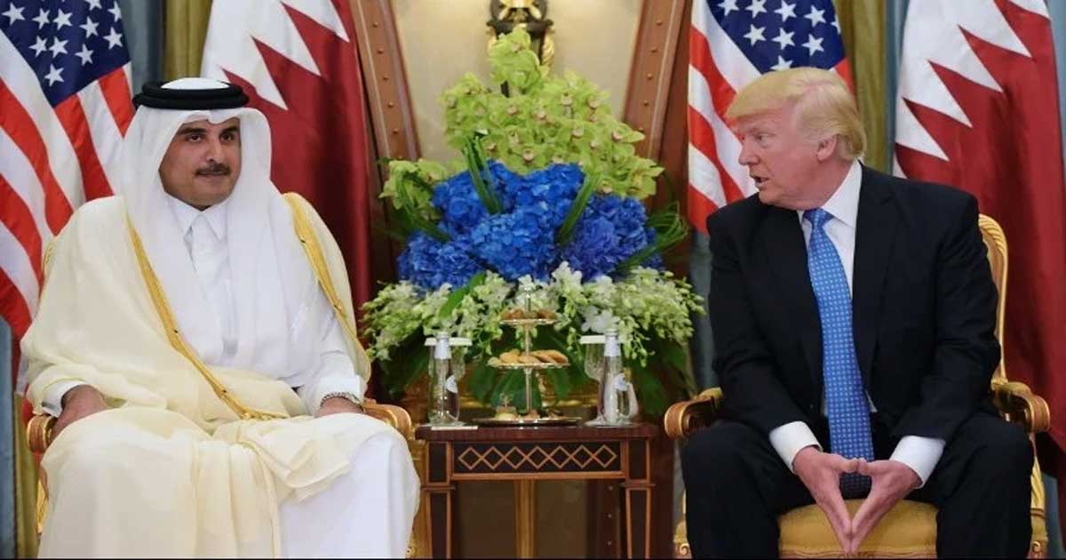 trump takes gift from Qatar