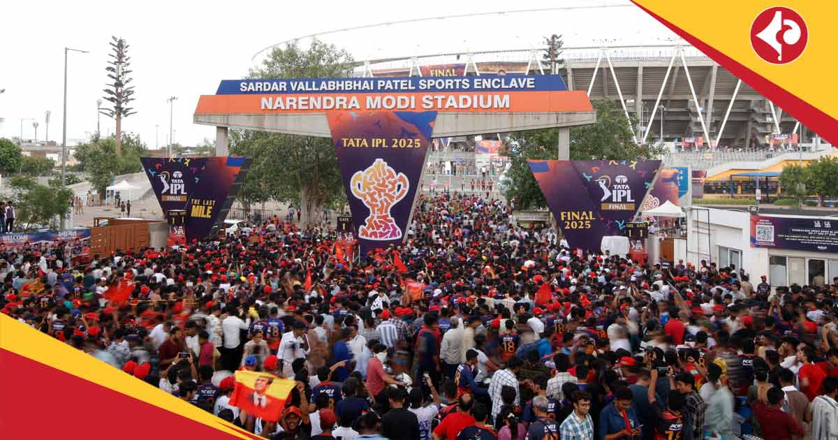 IPL 2025 Final RCB fans beat PBKS ahead of match