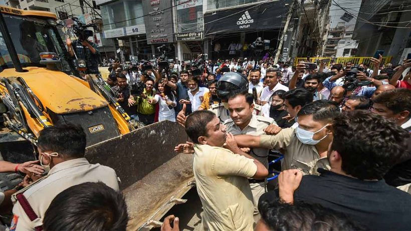 AAP protest for buldozer action
