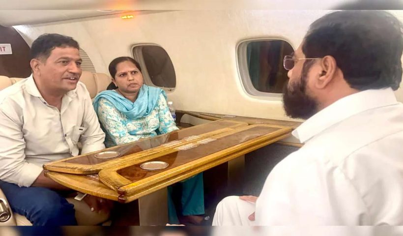 eknath-shinde flight delay
