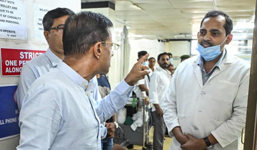 health-minister suspending doctor