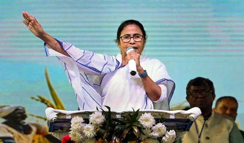 Mamata condemns Bengali harassment