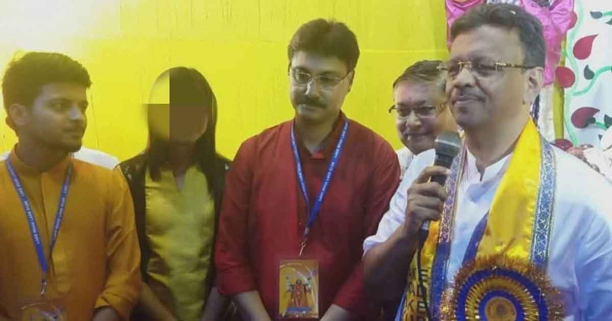 মনোজিতের সঙ্গে তৃণমূলের কোনও যোগ নেই, দাবি ফিরহাদ হাকিমের