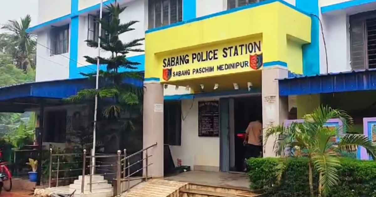 সংসারে ফিরতে চাওয়ায় গৃহবধূকে খুনের অভিযোগ, গ্রেফতার জামাইবাবু