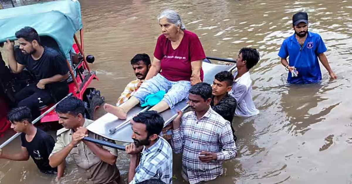Surat flood