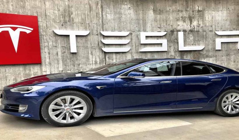 elon-musk no plan to manufacture in india