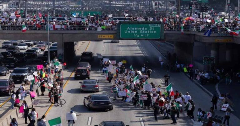 protest against trump in US