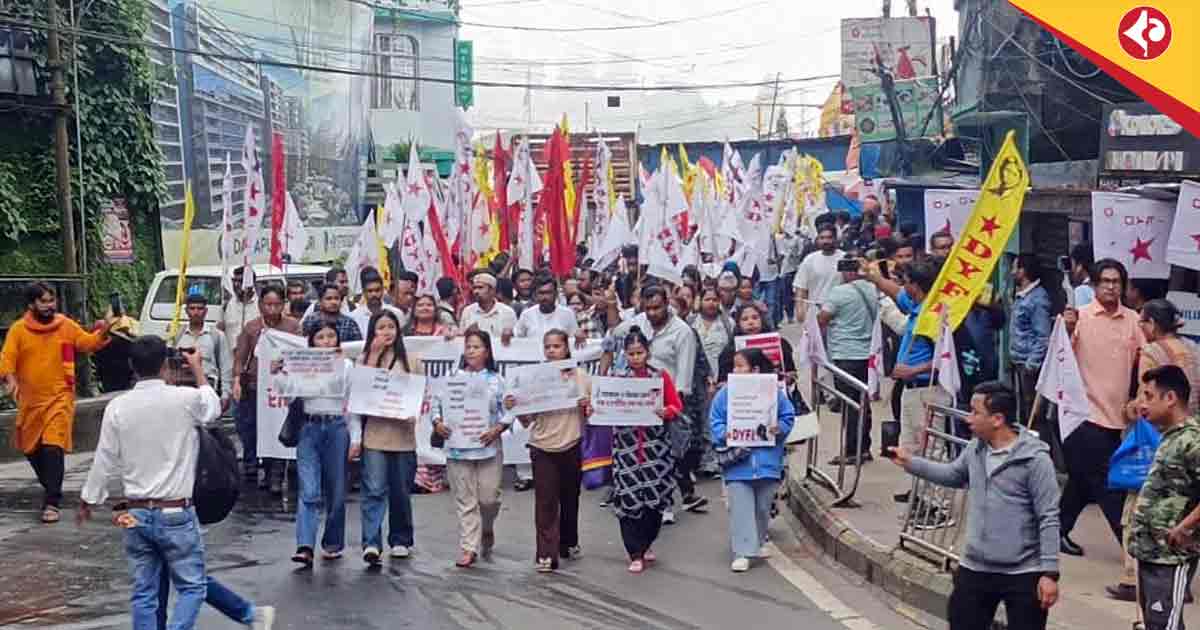 CPI M Rally in Darjeeling Stuns Gorkha Politics, Trinamool Observes Silently as DYFI Shakes Hills