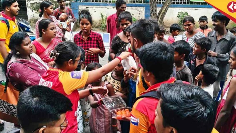 East Bengal Fans’ Group ‘Jader Hridspandan’ Begins Social Work Journey
