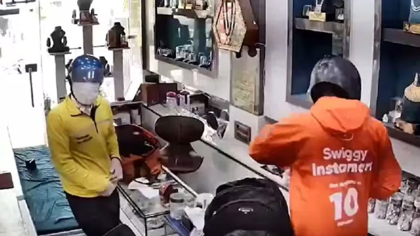 Ghaziabad Jewelry Robbery