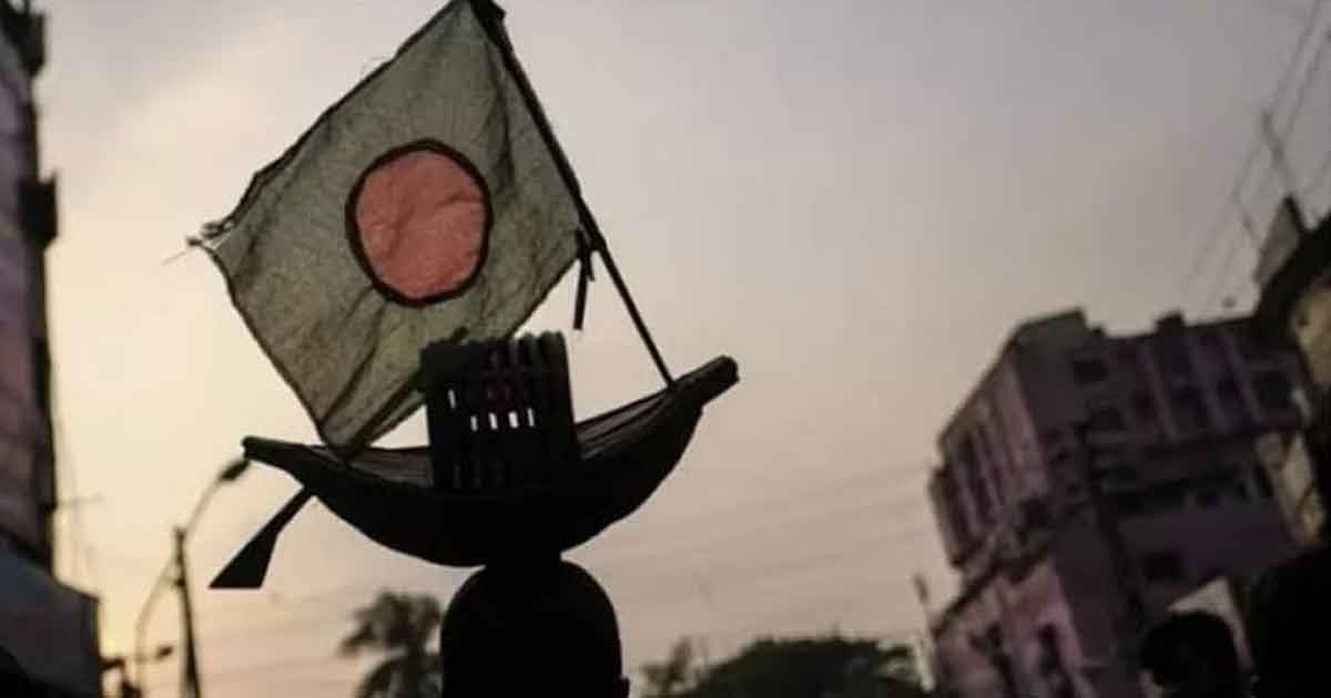 নির্বাচনের আগেই পদ্মায় নৌকাডুবি, ভারত থেকে দেখলেন অসহায় হাসিনা