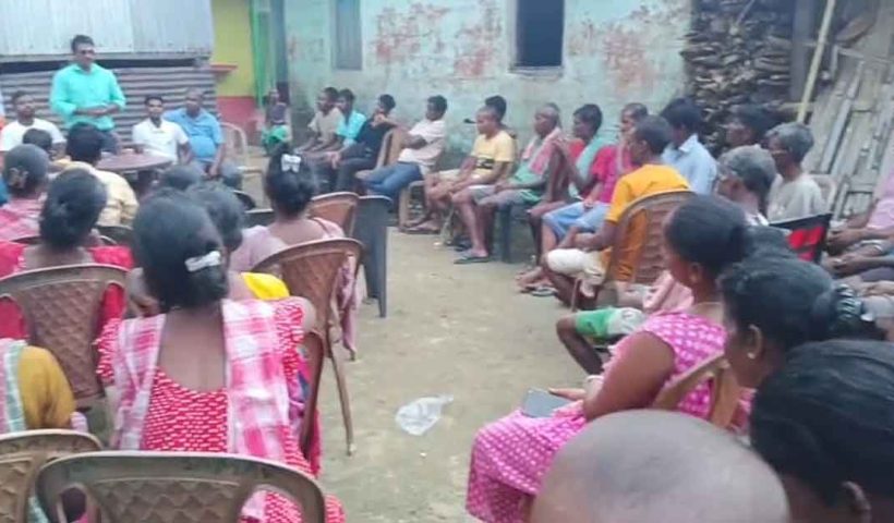 দলবদলের হাওয়া, চা বাগানের ৩০ পরিবার বিজেপিতে যোগ