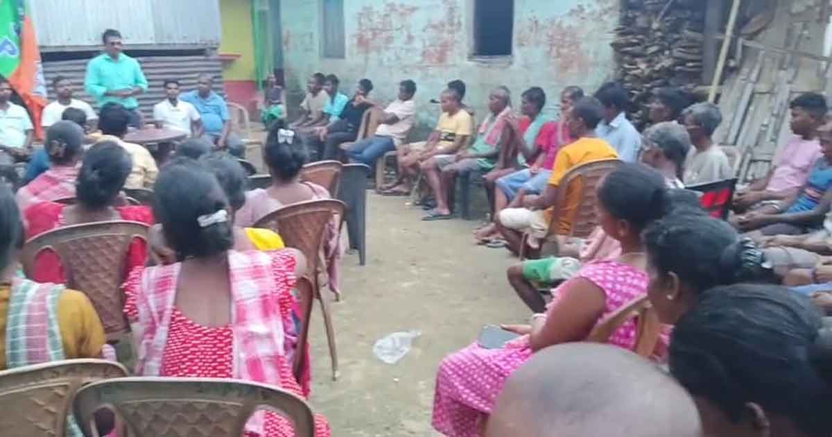 দলবদলের হাওয়া, চা বাগানের ৩০ পরিবার বিজেপিতে যোগ
