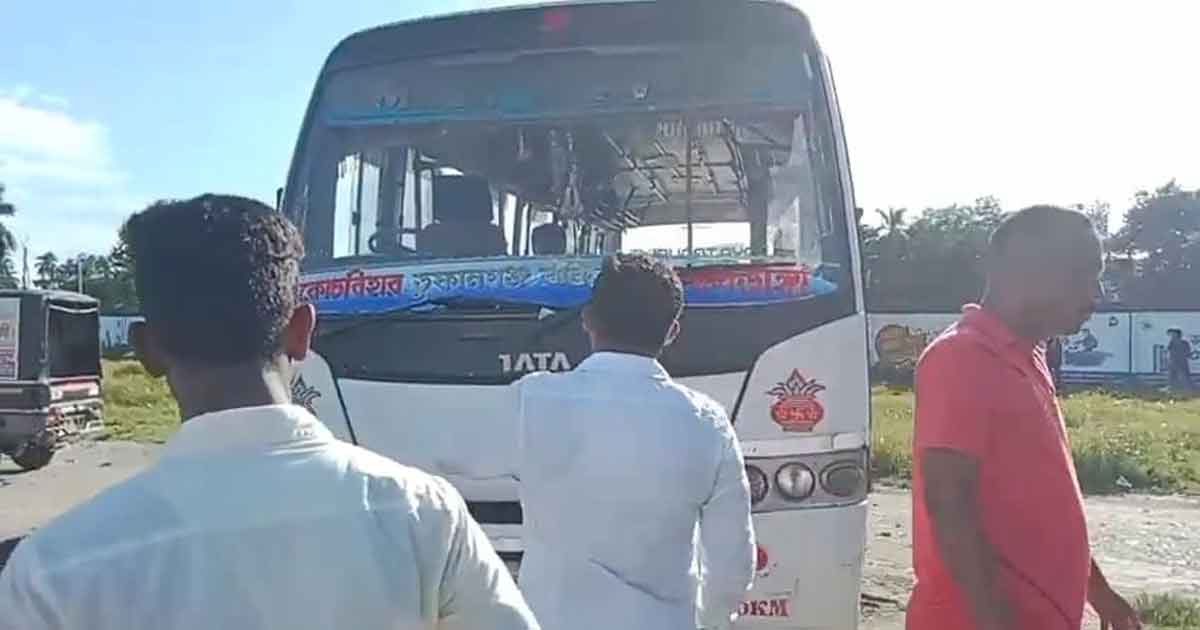 ABVP-র গাড়ি ভাঙচুর, অভিযোগ তৃণমূল ছাত্র পরিষদের বিরুদ্ধে