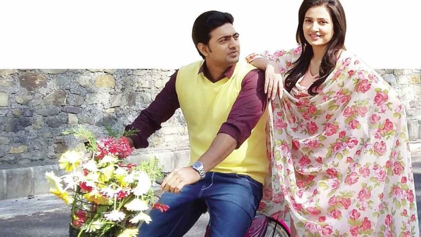 Dev-Shubhashree: দেব-শুভশ্রীর ‘ধূমকেতু’তে নায়িকাবদল, কার জায়গায় এলেন শুভশ্রী