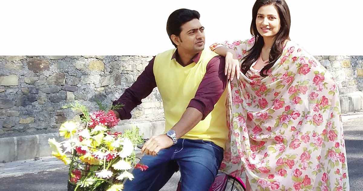 ধূমকেতু প্রাইম টাইমে সব হলে বাংলার শো ৫০%