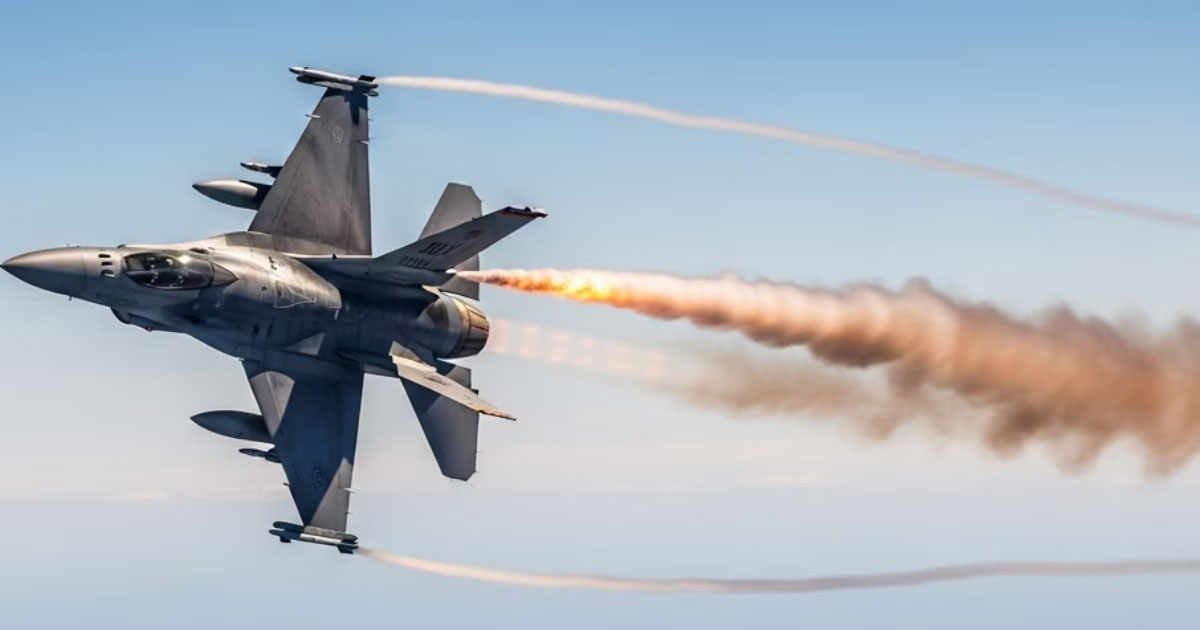 fighter jet