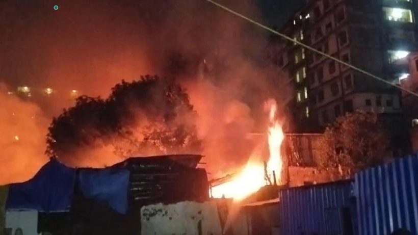 khardahas-dye-factory-consumed-by-fire-20-fire-engines-respond-quickly
