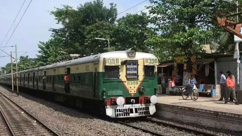 শিয়ালদহ দক্ষিণে পরীক্ষামূলক ৩টি নতুন ট্রেন, উপকৃত যাত্রীরা