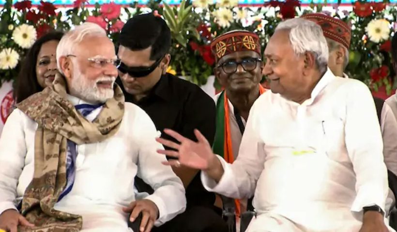 গরিবের জমি কেড়ে চাকরি’, লালুকে নিশানা, কড়া আক্রমণ মোদীর
