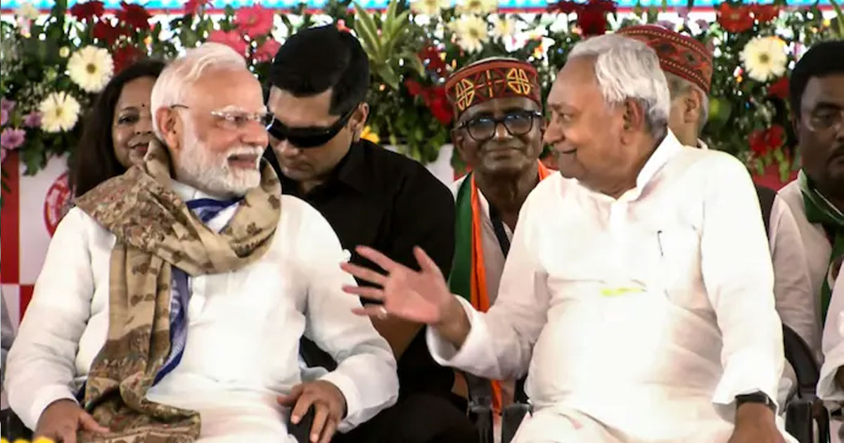 গরিবের জমি কেড়ে চাকরি’, লালুকে নিশানা, কড়া আক্রমণ মোদীর