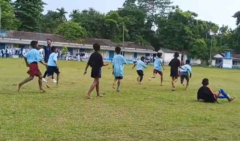 নিশিগঞ্জ নিশিময়ী উচ্চ মাধ্যমিক বিদ্যালয়ে উৎসবমুখর আন্তঃক্লাস ফুটবল টুর্নামেন্ট