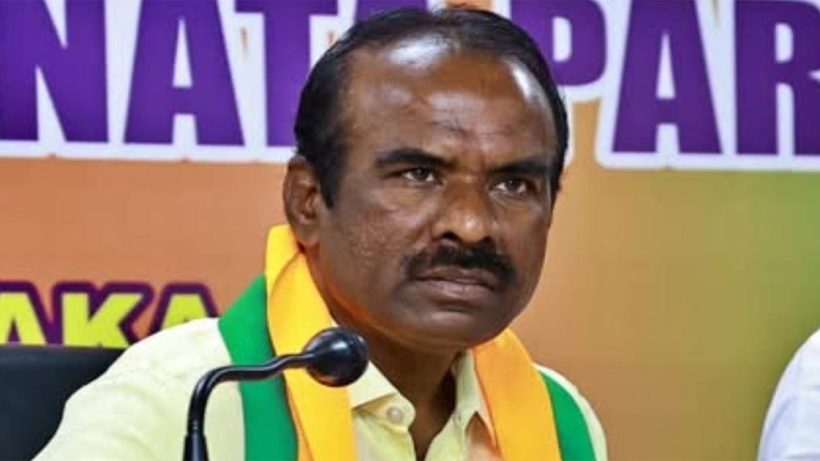 high-court notice to ravikumar