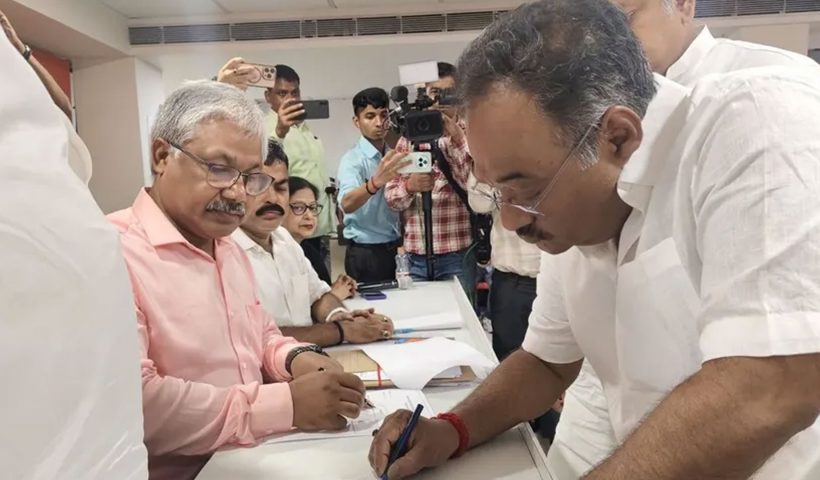samik bhattacharya submits nomination