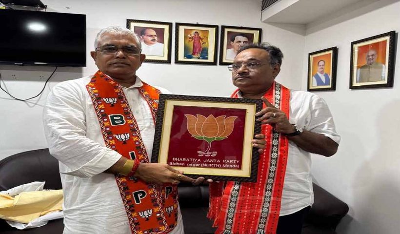 বিধানসভা ভোট নিয়ে শমীককে বার্তা দিলীপের