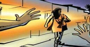 Eve Teasing in shiliguri hindu boy injured