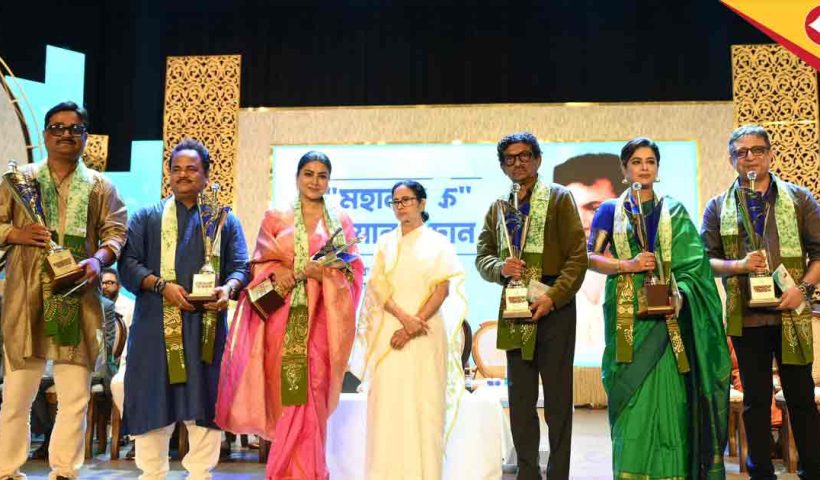 ধনধান্যে তারার ভিড়, কারা পেলেন ‘মহানায়ক’ সম্মান!