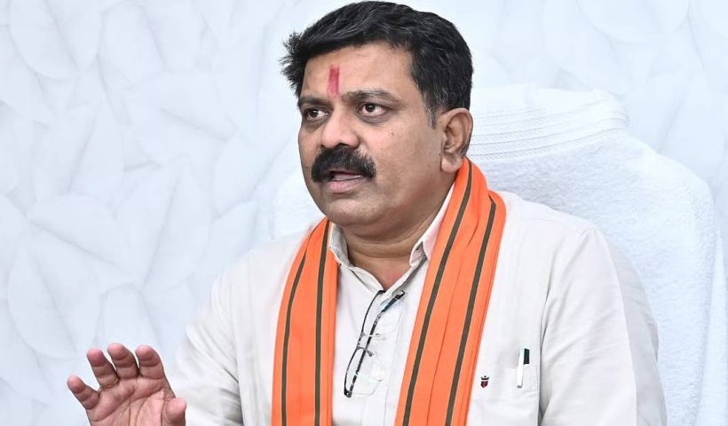 Chhattisgarh deputy cm on marathi language row