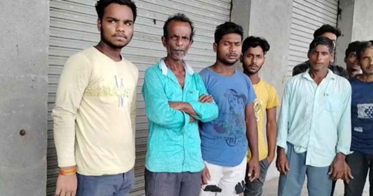 বাংলাদেশি সন্দেহে পুলিশি হেনস্থা, মুখ্যমন্ত্রীর হেল্পলাইনেই রক্ষা পেলেন ১৬ পরিযায়ী শ্রমিক
